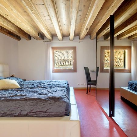 The Lion'S House Apt4 Venesia Bagian luar foto
