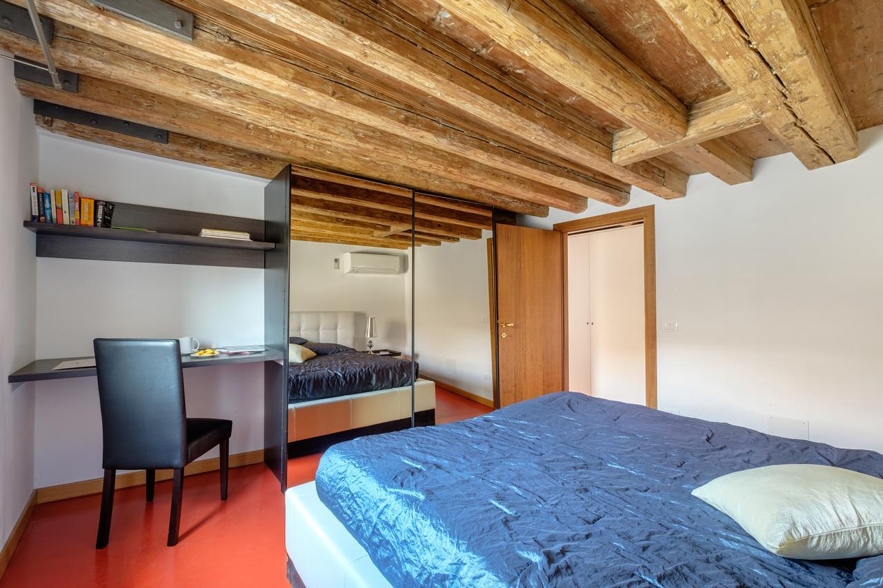 The Lion'S House Apt4 Venesia Bagian luar foto